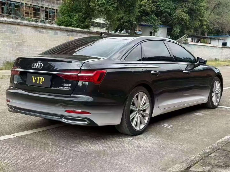 北海19年奧迪A6L7