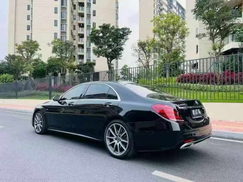 广州20年奔驰S8