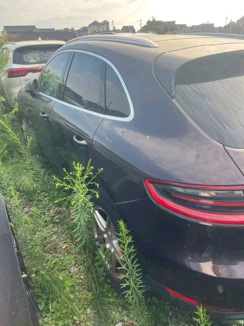 臺州16年保時捷Macan2