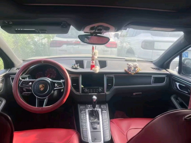 臺州16年保時捷Macan5