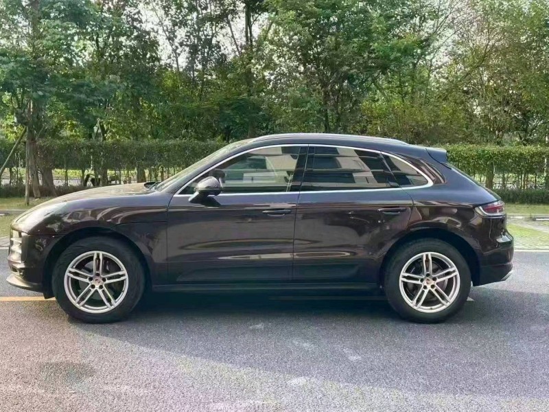 广州19年保时捷Macan4