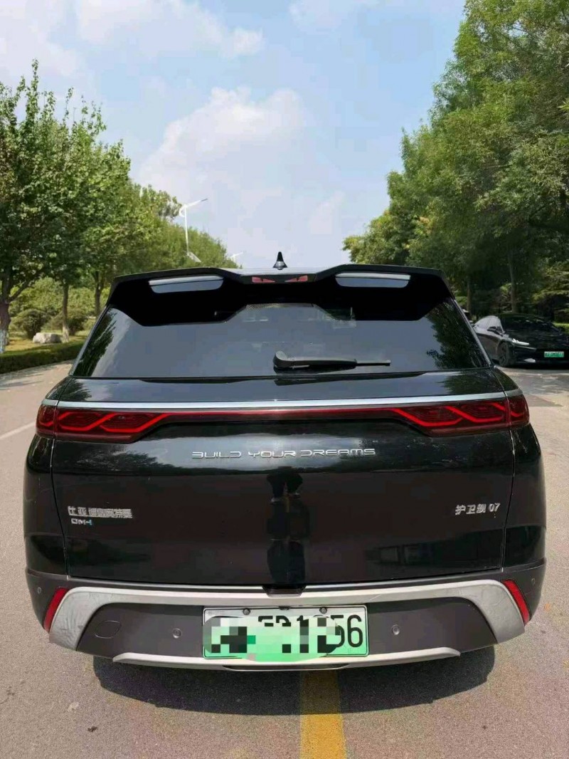 东营23年比亚迪护卫舰9