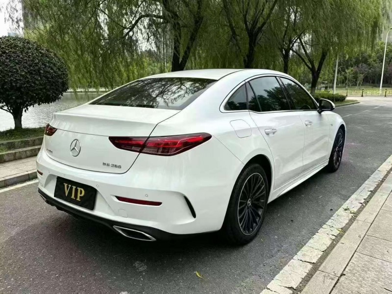 南昌23年奔驰C8