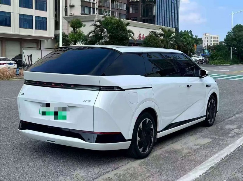 珠海25年小鹏汽车X95