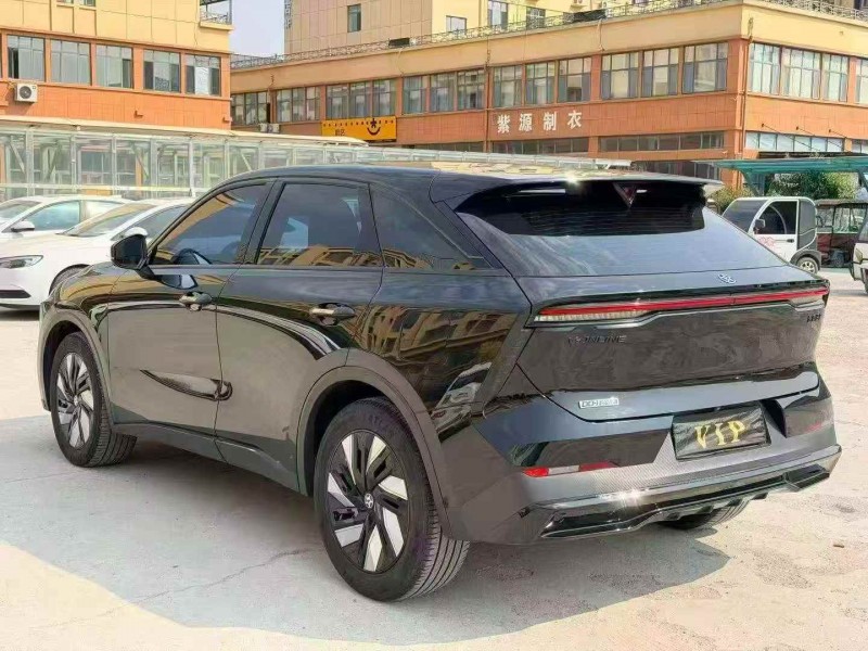 潍坊23年启辰大V8