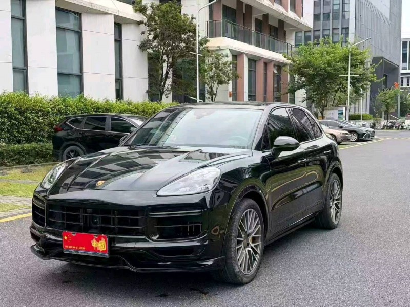 广州23年保时捷卡宴2