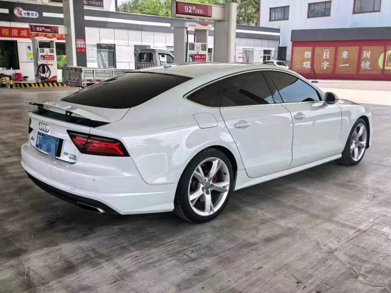 保定16年奥迪A7L4