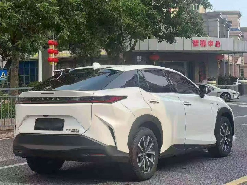 广州23年雷克萨斯RZ7