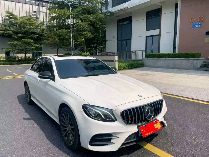 广州17年奔驰E2