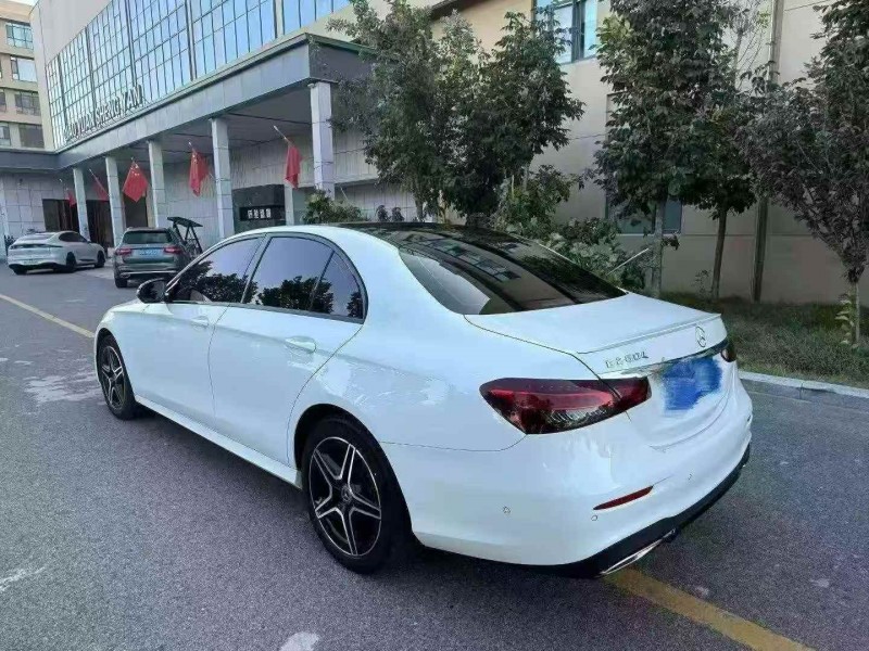 泰安22年奔驰E7