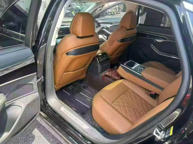 安庆22年奥迪A8L6