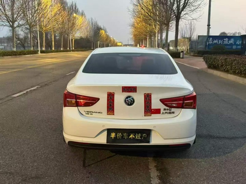 东营17年别克威朗9