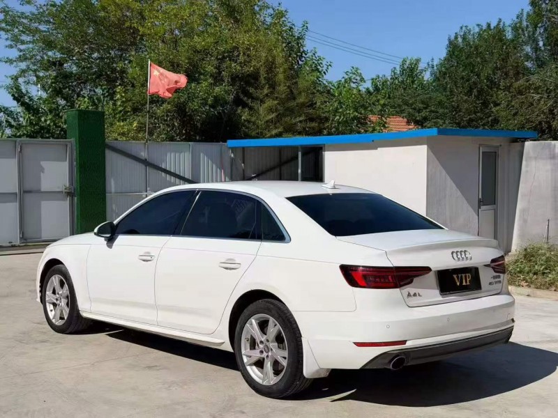 烟台18年奥迪A4L8