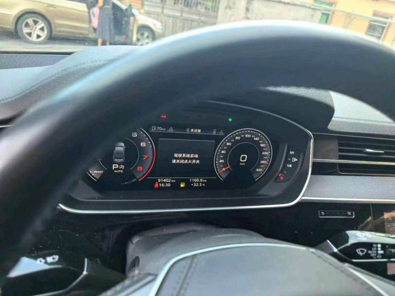 三明18年奥迪A8L5