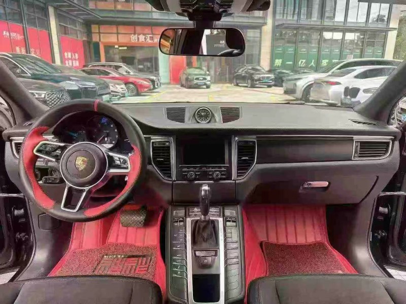 深圳15年保时捷Macan4
