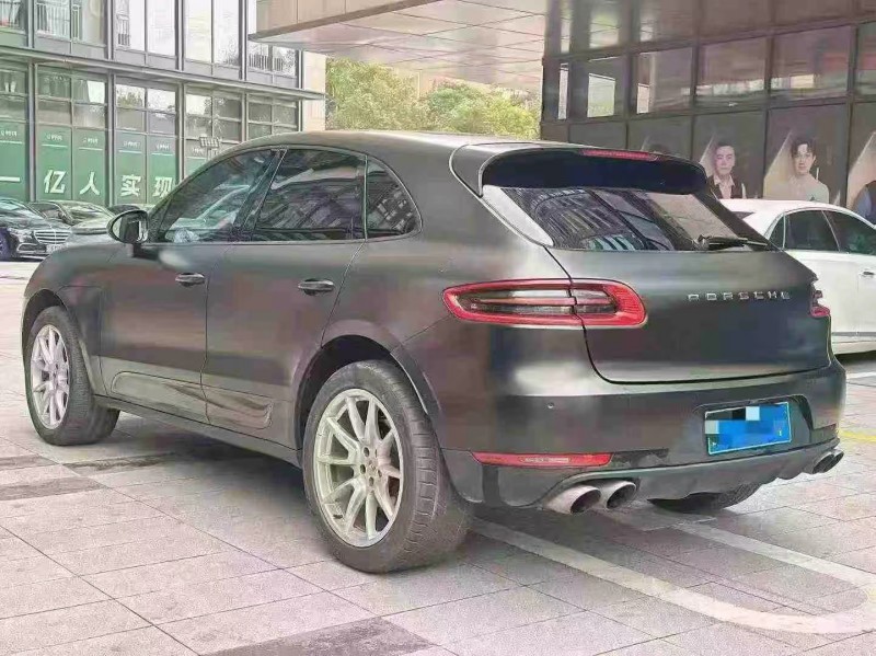 深圳15年保时捷Macan7