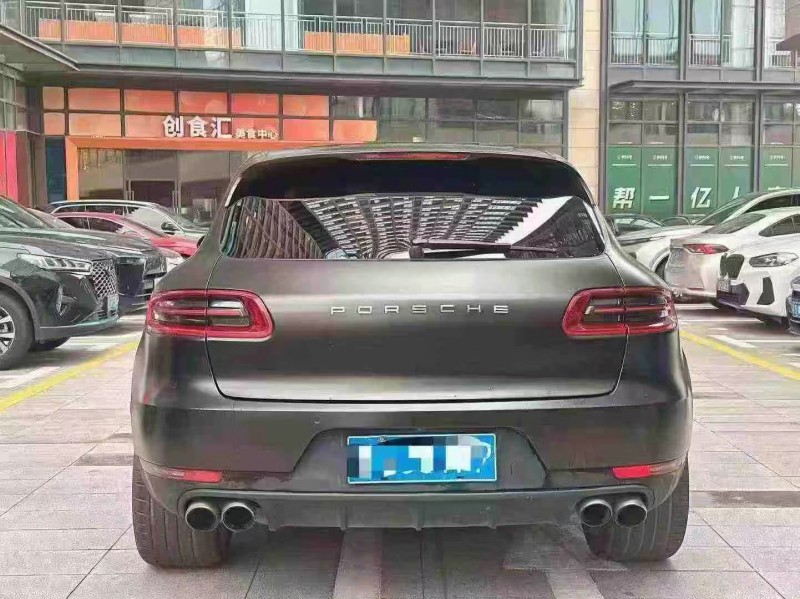 深圳15年保时捷Macan9
