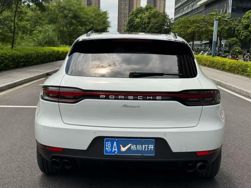 东莞20年保时捷Macan9