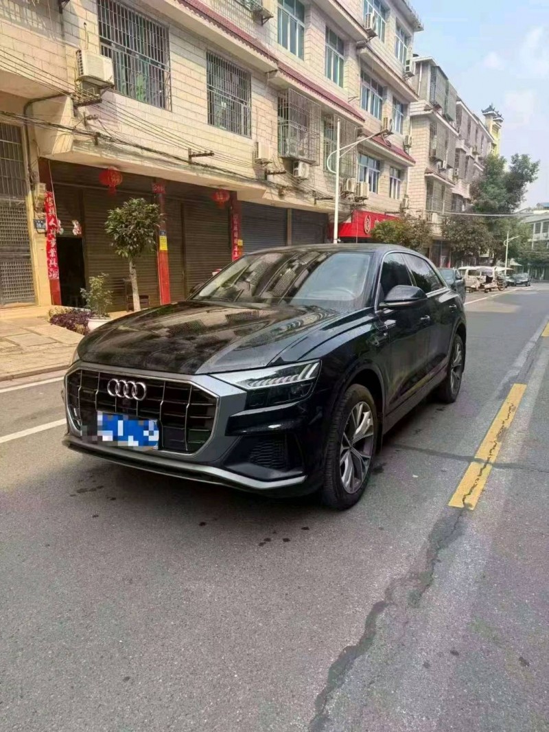 长沙23年奥迪Q82
