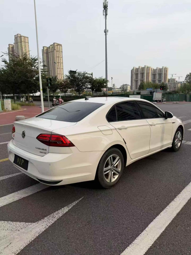 潍坊19年大众凌渡8