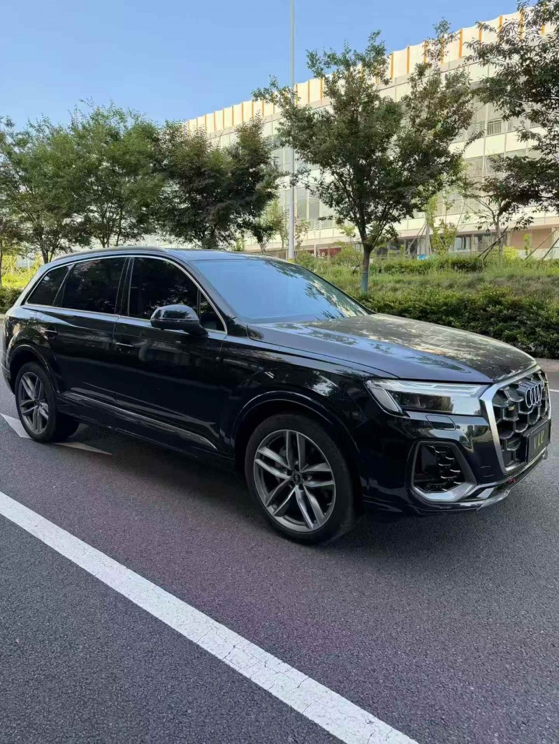 潍坊25年奥迪Q72