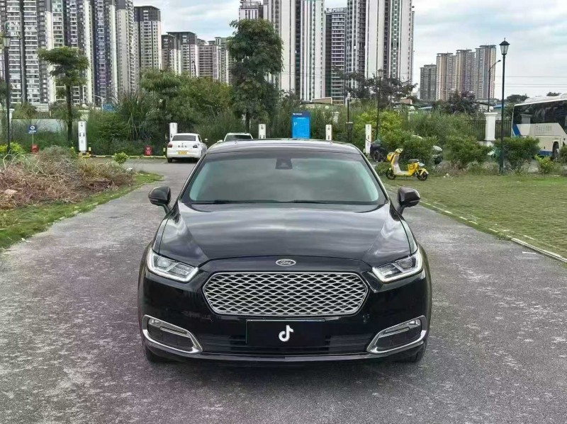 南宁22年福特金牛座1