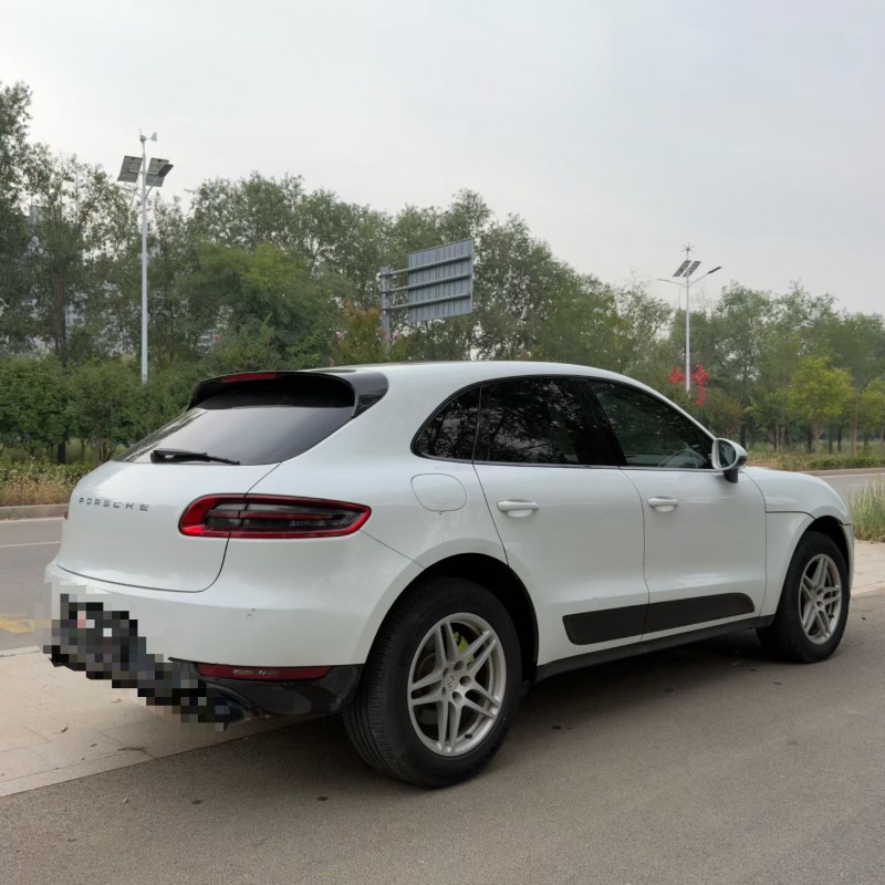 枣庄18年保时捷Macan9