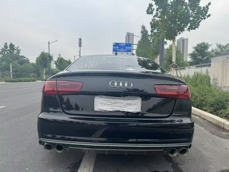 郑州17年奥迪A6L8