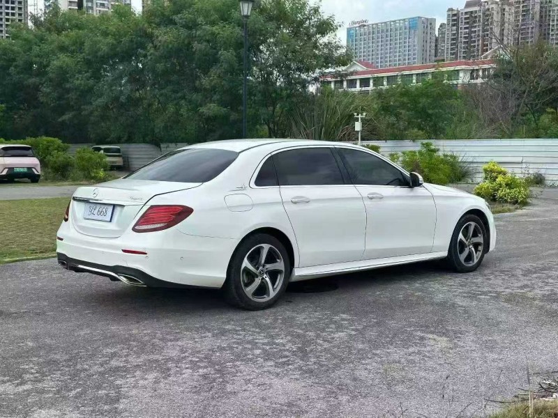 南宁17年奔驰E7