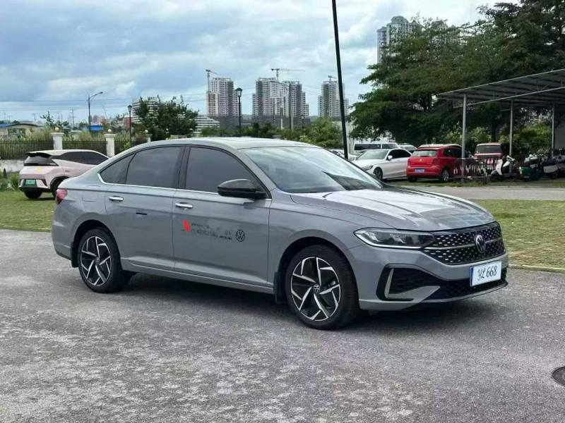 南宁22年大众朗逸2