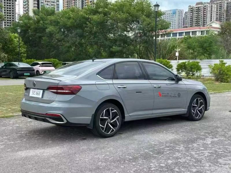 南宁22年大众朗逸7
