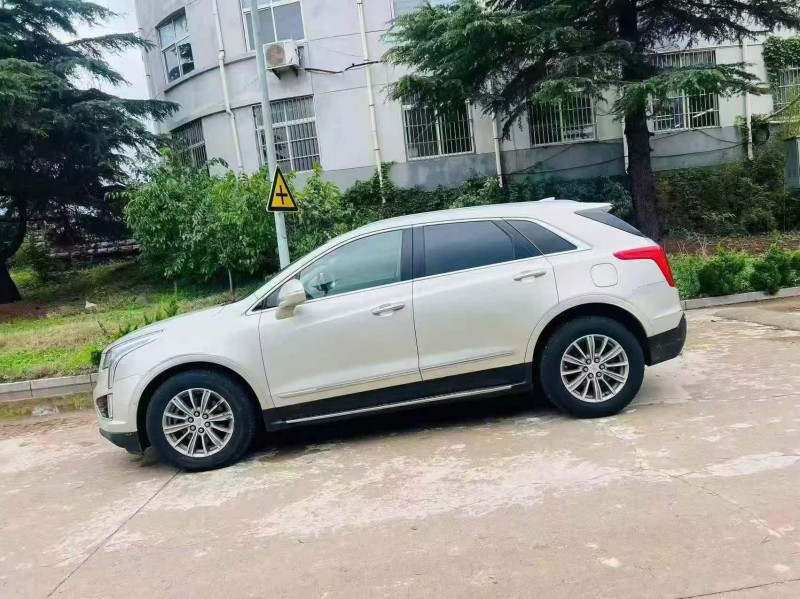 烟台16年凯迪拉克XT53