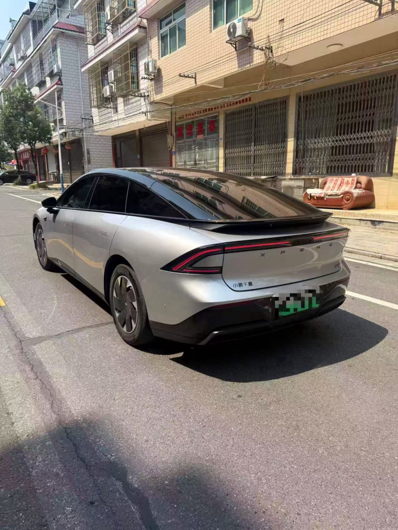 长沙25年小鹏汽车p79