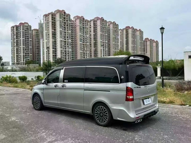 南宁20年奔驰威霆8