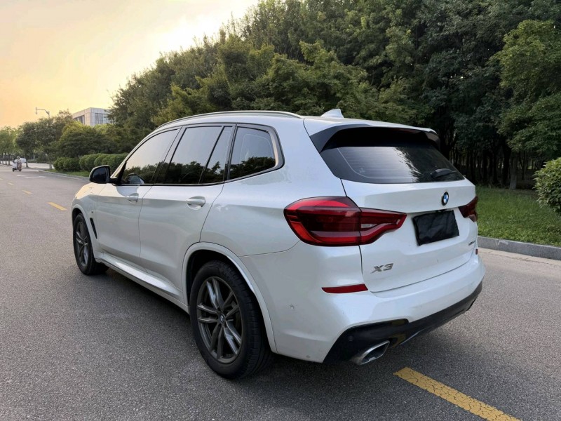 盐城19年宝马X37