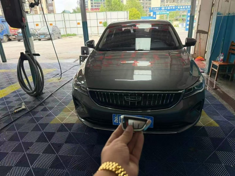 桂林24年吉利帝豪1
