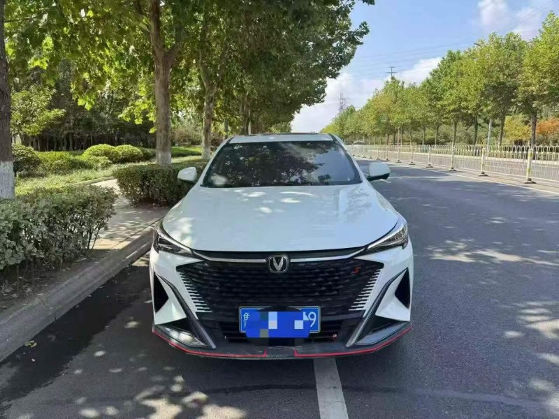 济宁24年长安汽车欧尚1