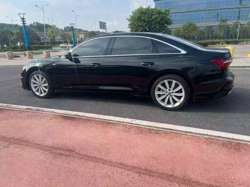 北海21年奥迪A6L8