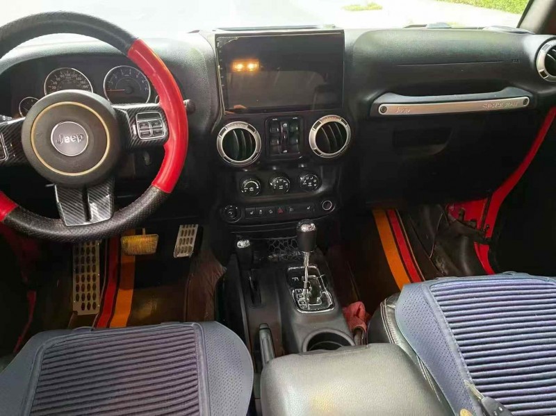 平顶山15年Jeep牧马人7