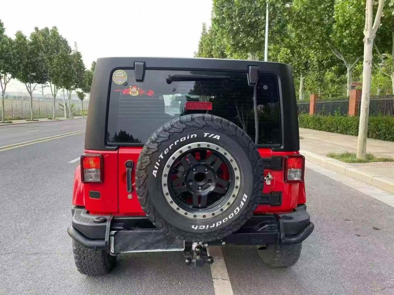 平顶山15年Jeep牧马人9