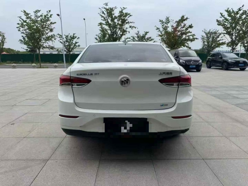 南通21年别克英朗9