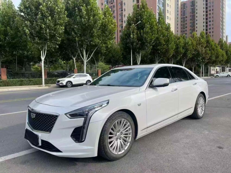 开封20年凯迪拉克CT62