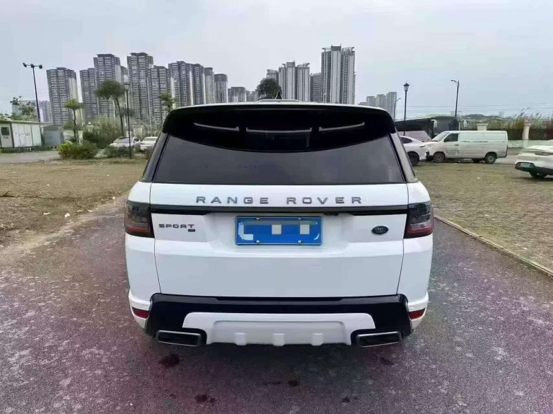 南宁20年路虎揽胜运动9