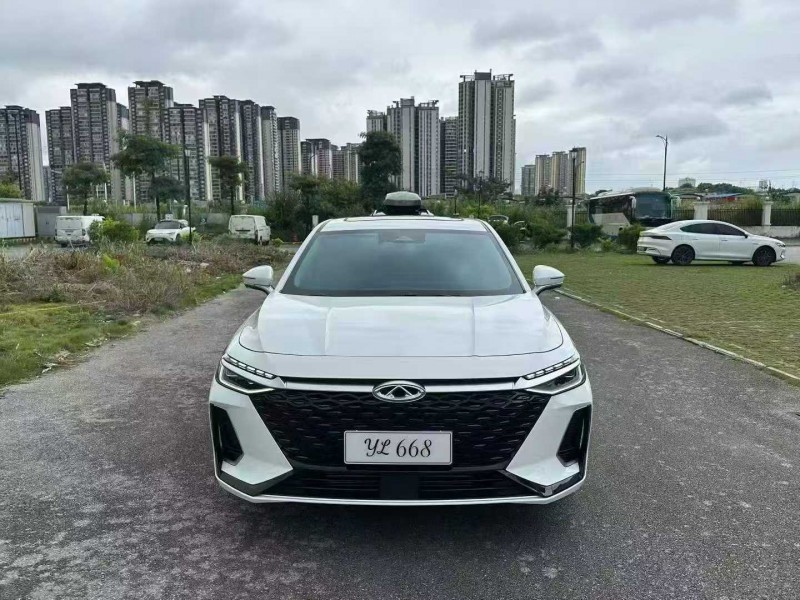 南宁25年奇瑞艾瑞泽1