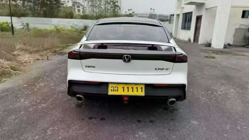南寧25年長安汽車UNI9