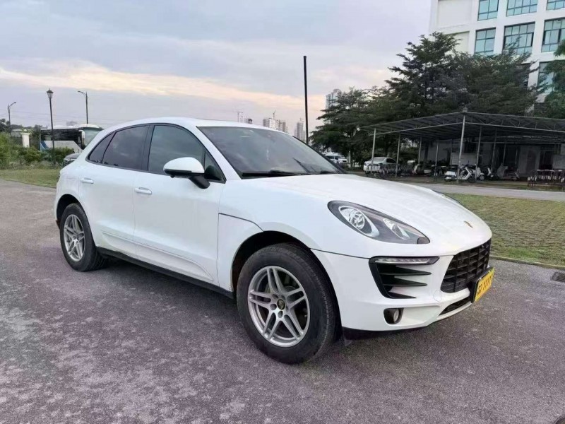 南宁18年保时捷Macan2