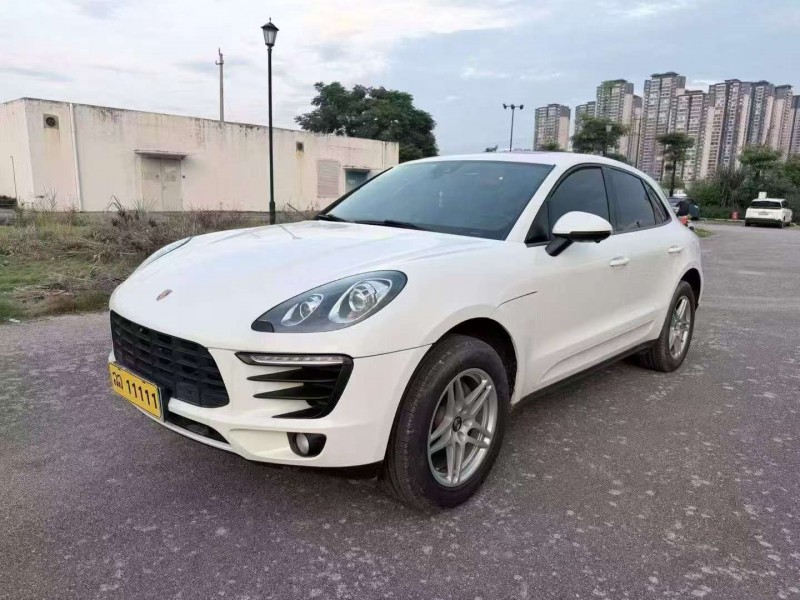 南宁18年保时捷Macan3