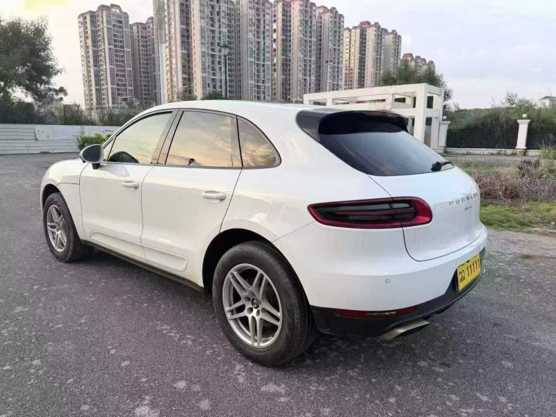 南宁18年保时捷Macan8