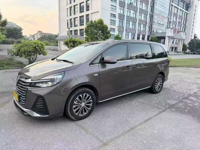 南宁23年别克GL83