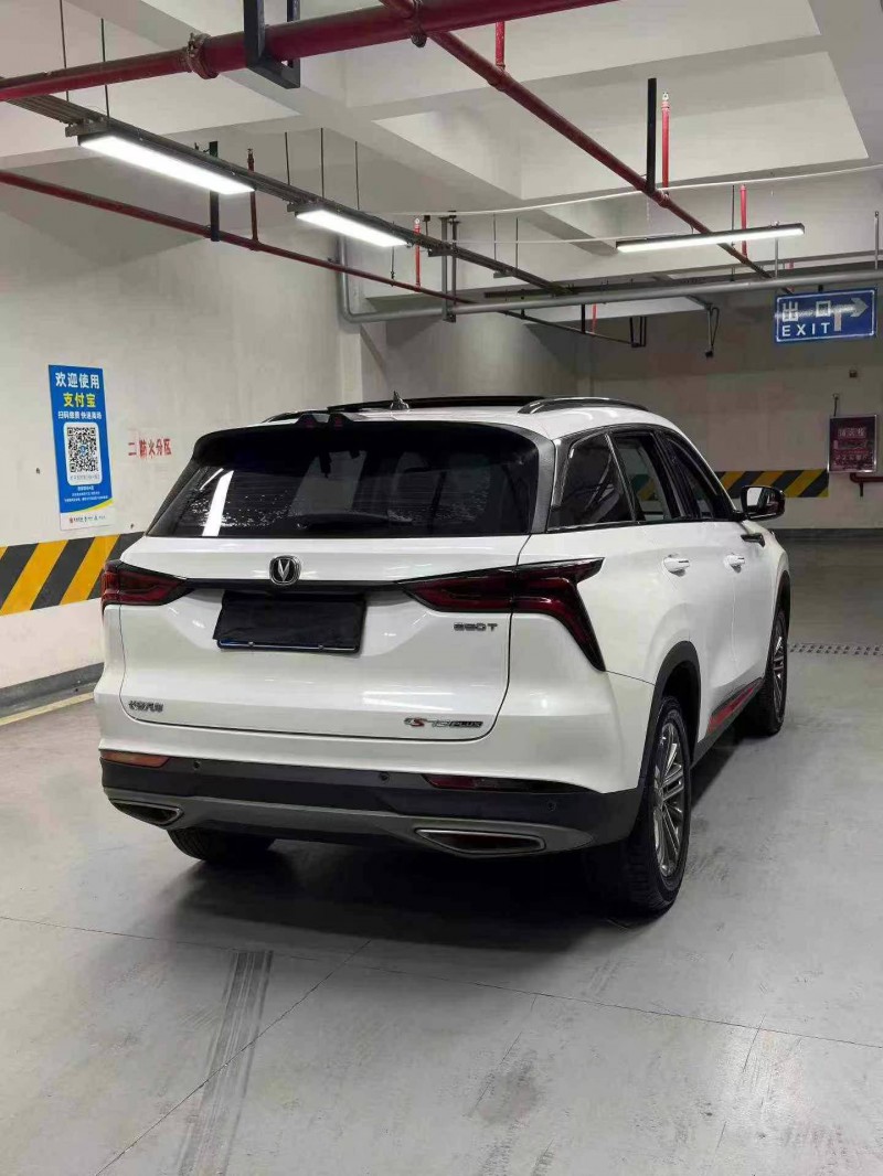 成都20年长安汽车CS757